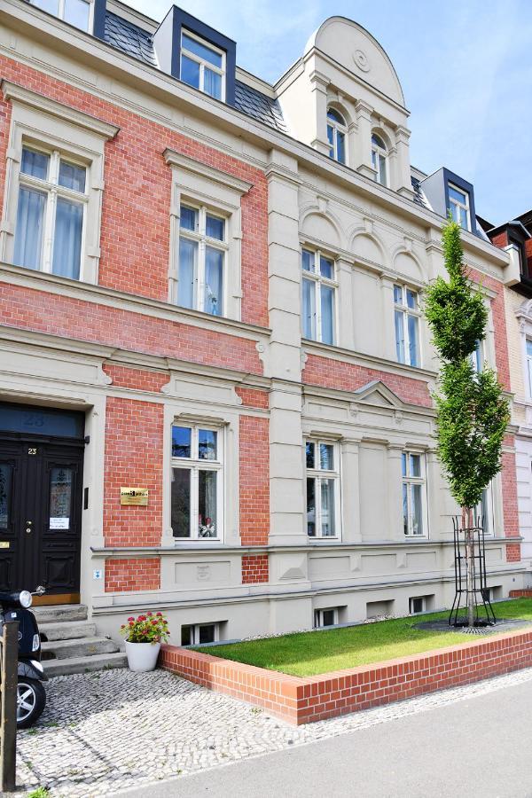Jethon Exklusives City-Appartement Bernburg Extérieur photo