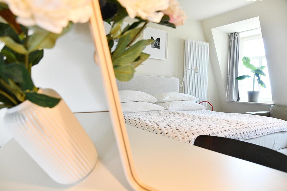 Jethon Exklusives City-Appartement Bernburg Extérieur photo
